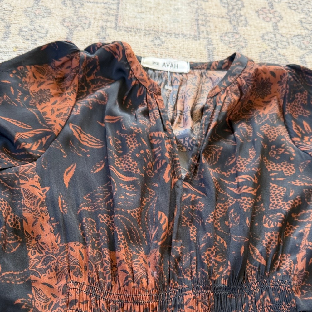 Avah Women's Black & Rust Floral Tiered Midi Dress size small - Picture 3 of 11